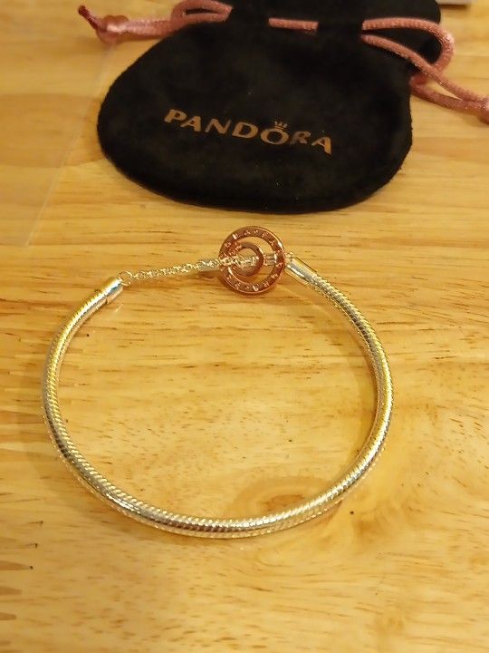 Pandora Authentic Brand New Sterling Silver 7.5 Inch Rose Gold Signature T Bar Bracelet 4; Available 