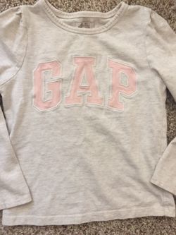 Girl 5T & 4/5 fall / winter lot