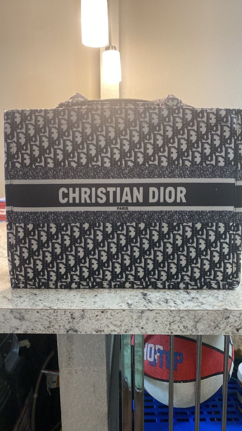 Christian Dior Bag For Sell