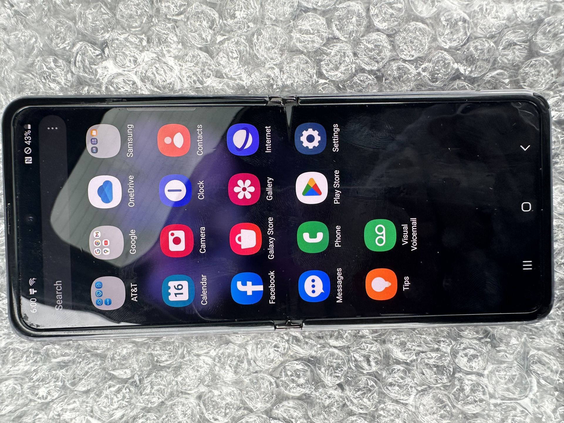 iPhones And Samsung