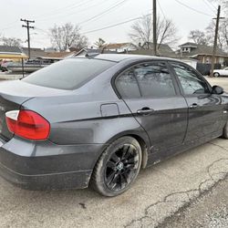 2006 BMW 325i