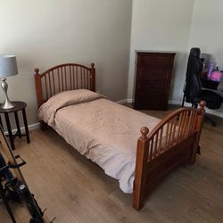 Twin Bed And Mattress