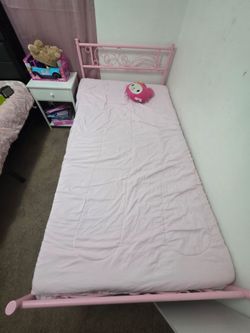 twin bed de nin̈as