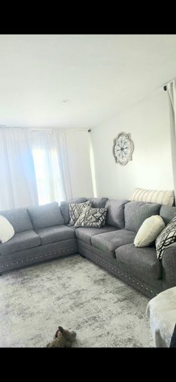 2 Piece Sectional Sofa & Swivel Accent Chair