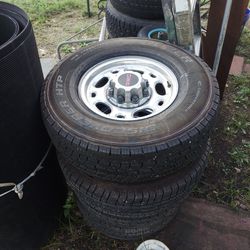 8 Lugs Chevy/gmc Tires With Rims 