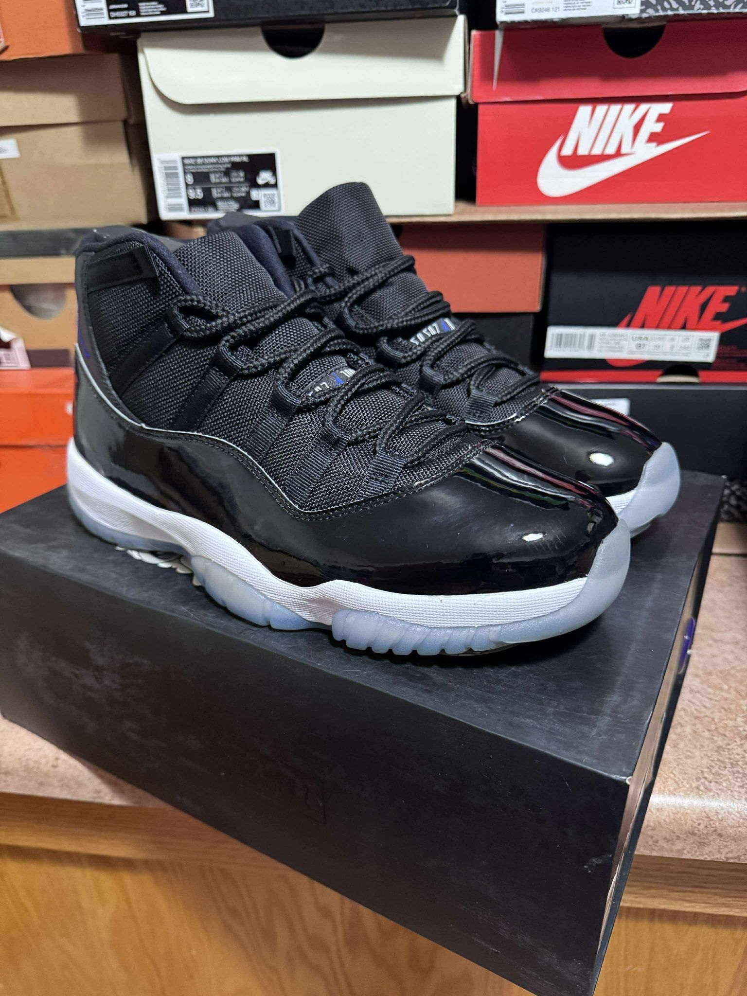 NIKE AIR JORDAN 11 SPACE JAM Sz 9 WORN 1x