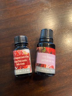 Set of 2 essential oils