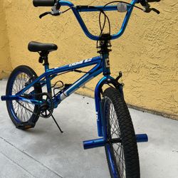 Kids Age 7-14 20” Inch Dynacraft Krome BMX Bike - Blue Chrome 