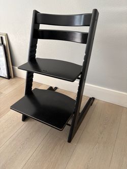 Stokke Tripp Trapp Chair *pending pickup*