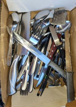53 piece lot of utensils