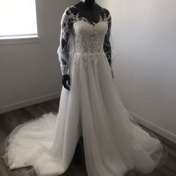 Wedding dress