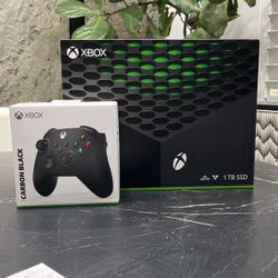 Xbox Series X With Extra Controller