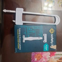 Cabinet &drawer latches