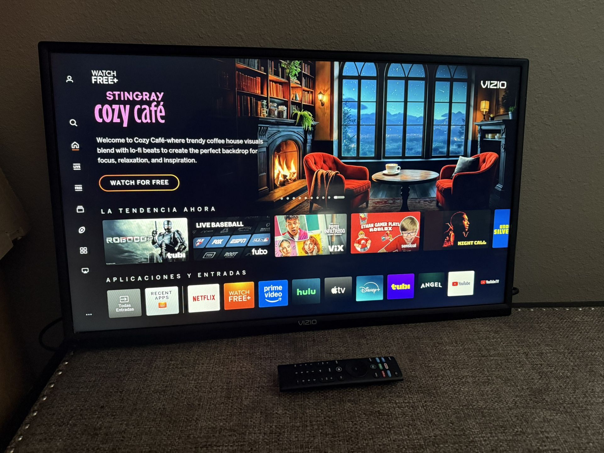 32 Vizio Smart TV