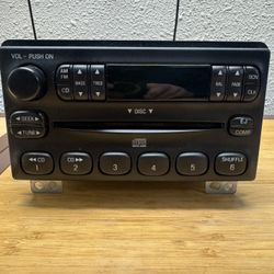 Factory Ford Radio