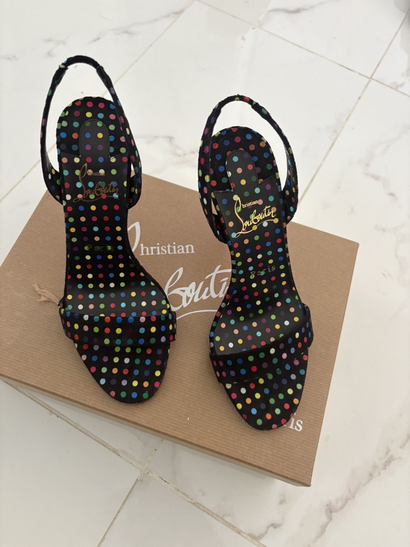Christian Louboutin O Marylin 100