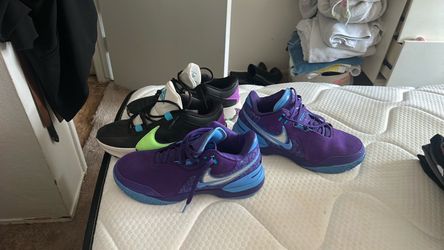 Nike shoes