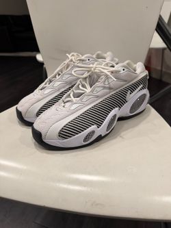 (NOT FREE GIVE ME A PRICE )Nike NOCTA Glide Sneakers White Black Pattern