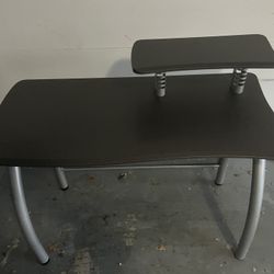 No Computer Table $200 Price Firm