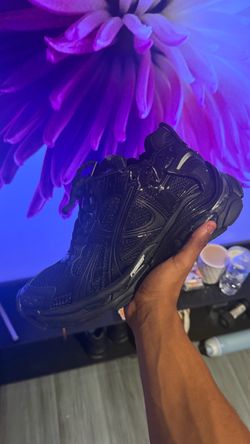 size 11 Balenciaga led runners not FREE send offer