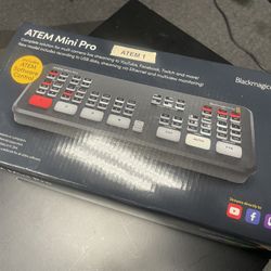 Black Magic ATEM Mini Pro - Professional Switcher 