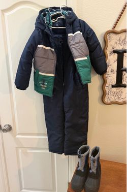 Kids snow suit/jacket/boots