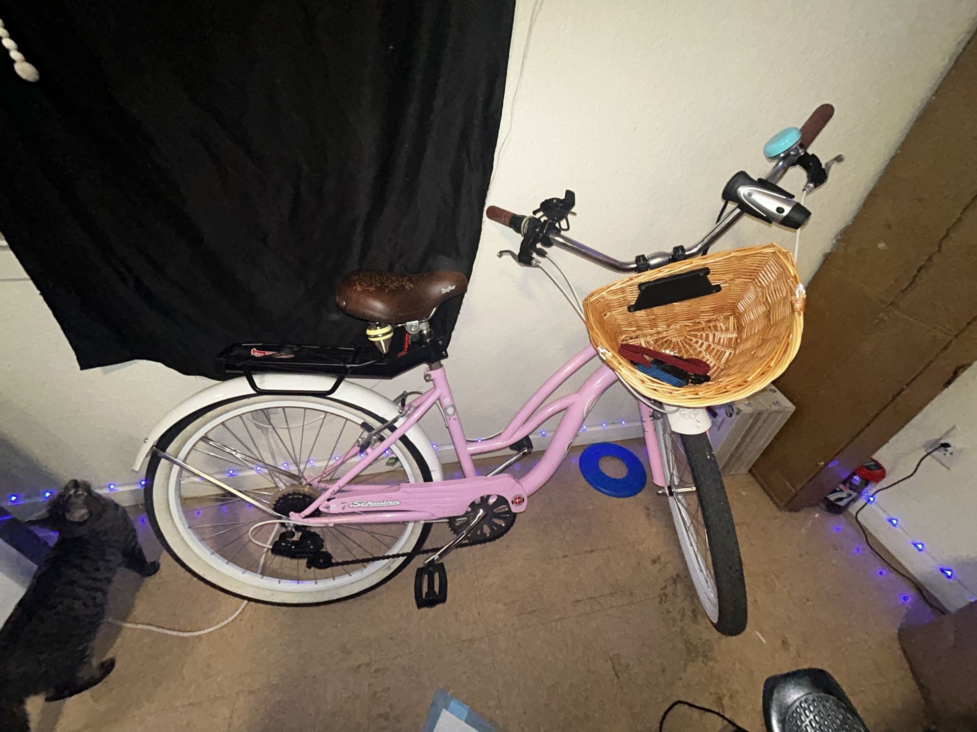 Pink Cruiser Bike