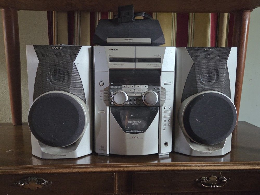 Sony Stereo System