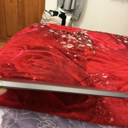 MacBook Pro 13 Inch 