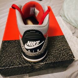 💥 Air Jordan 3 Retro Red Cement 💥