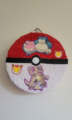 Pokemon Ball Pinata  (Pokemon Ball Piñata)