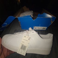 ADIDAS SUPERSTAR (WOMENS 11/MENS 10)