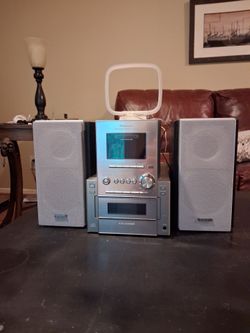 Panasonic 5 disc player, Cassette Player and Radio