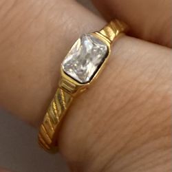 Elegant Stainless Steel in Gold color Women's Ring Size 5.50