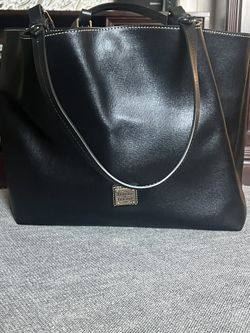 Dooney & Bourke Black Purse