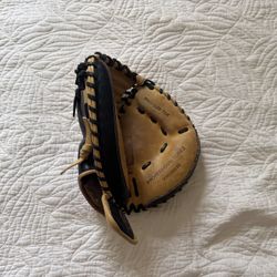 All Star CM3100SBT - Catchers Mitt