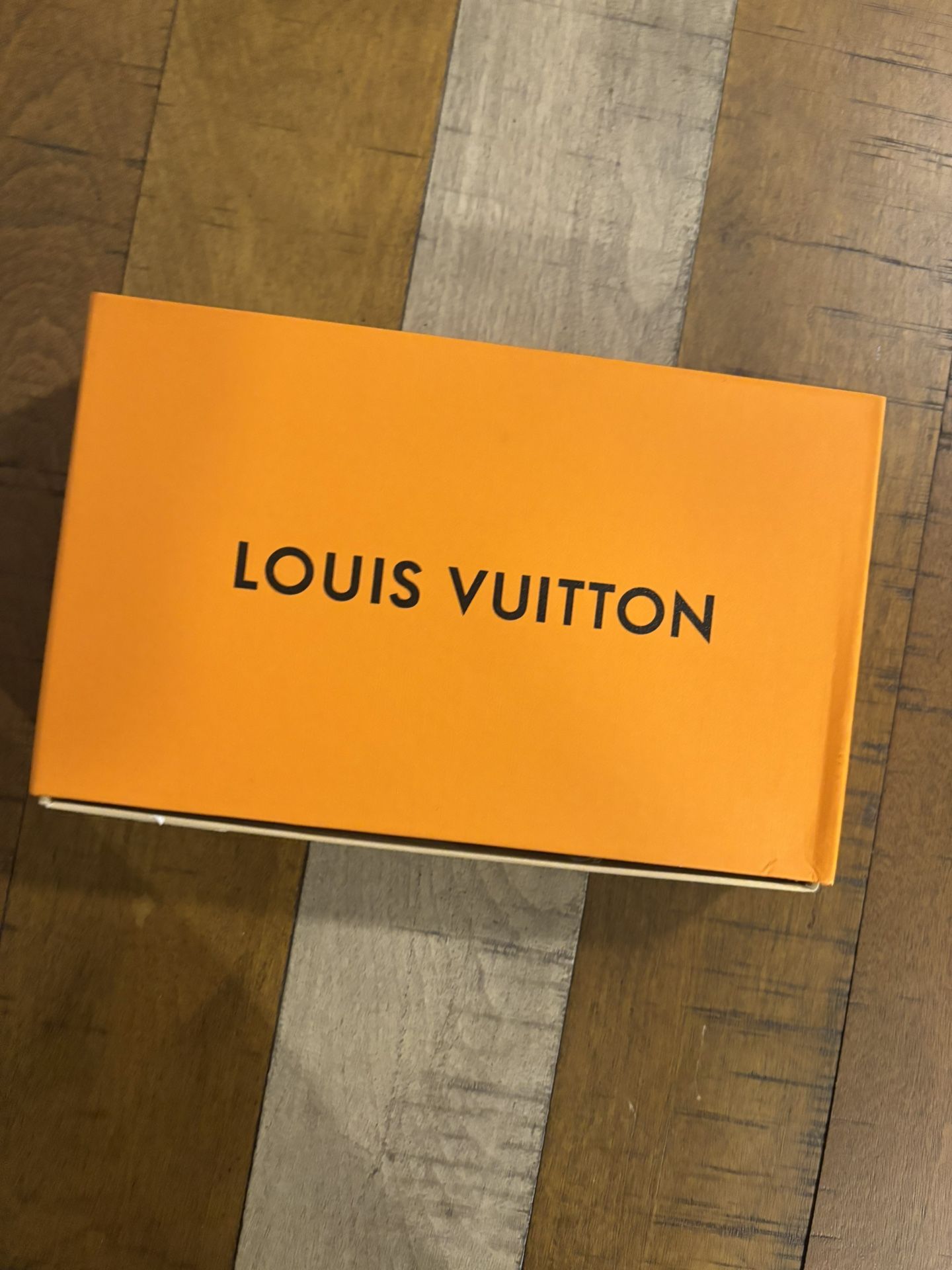 Louis Vuitton Zip
