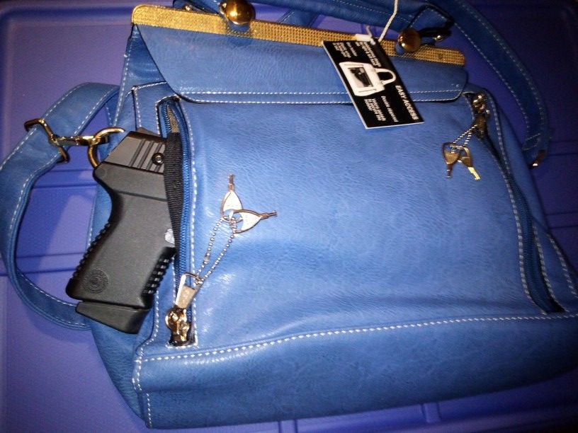 Roma Concealment Vegan Leather Locking Purse With Removable Crossbody Strap