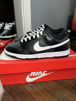 Nike Dunks Size 10