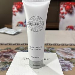 Truffoire Body Creamis 