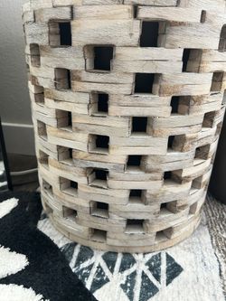 Round Planter