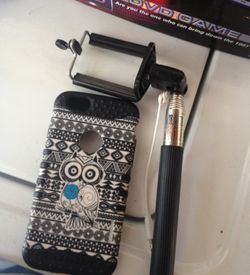 iPhone 6 phone case and selfie stick