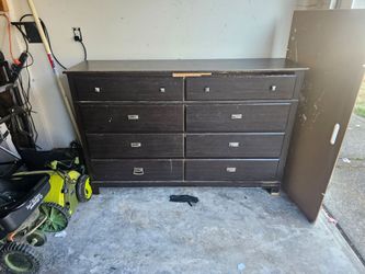 Free dresser