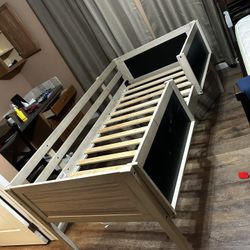 Toddler Bed With Chalk Board Panels 