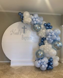 Backdrop And Balloons Garland 