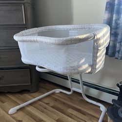 Halo Bassinet With Mattress/cover