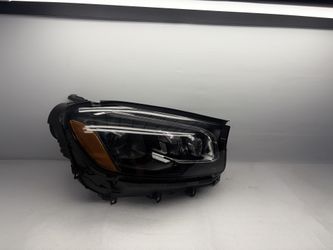 20-26 Mercedes GLS 450, 560, 63 Passenger Side RT LED Headlight OEM