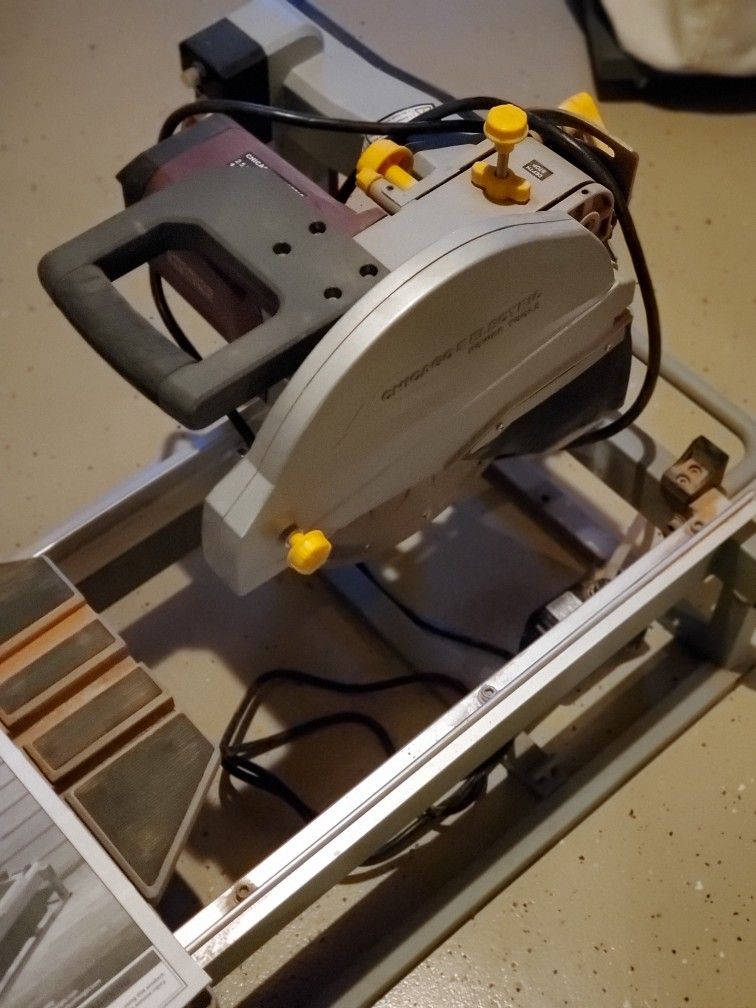 Tile Saw