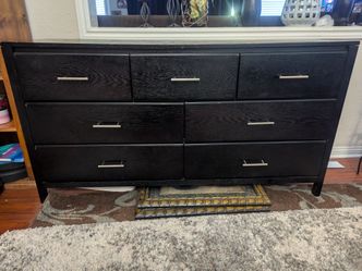 7 drawer black dresser