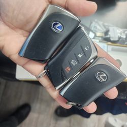 Lexus/Toyota Car Key Fobs 